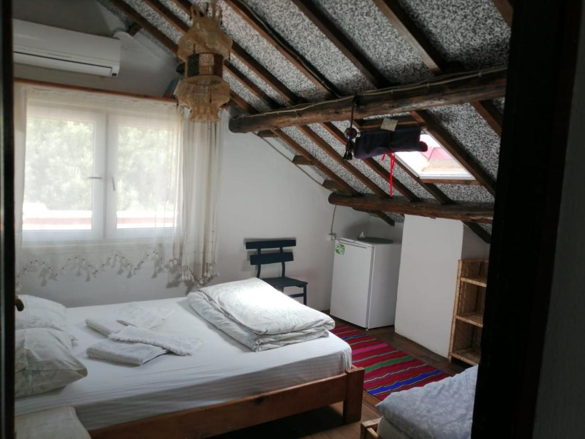 Ecer Pansiyon Kuşadası Buitenkant foto