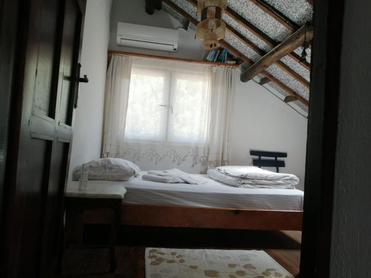 Ecer Pansiyon Kuşadası Buitenkant foto