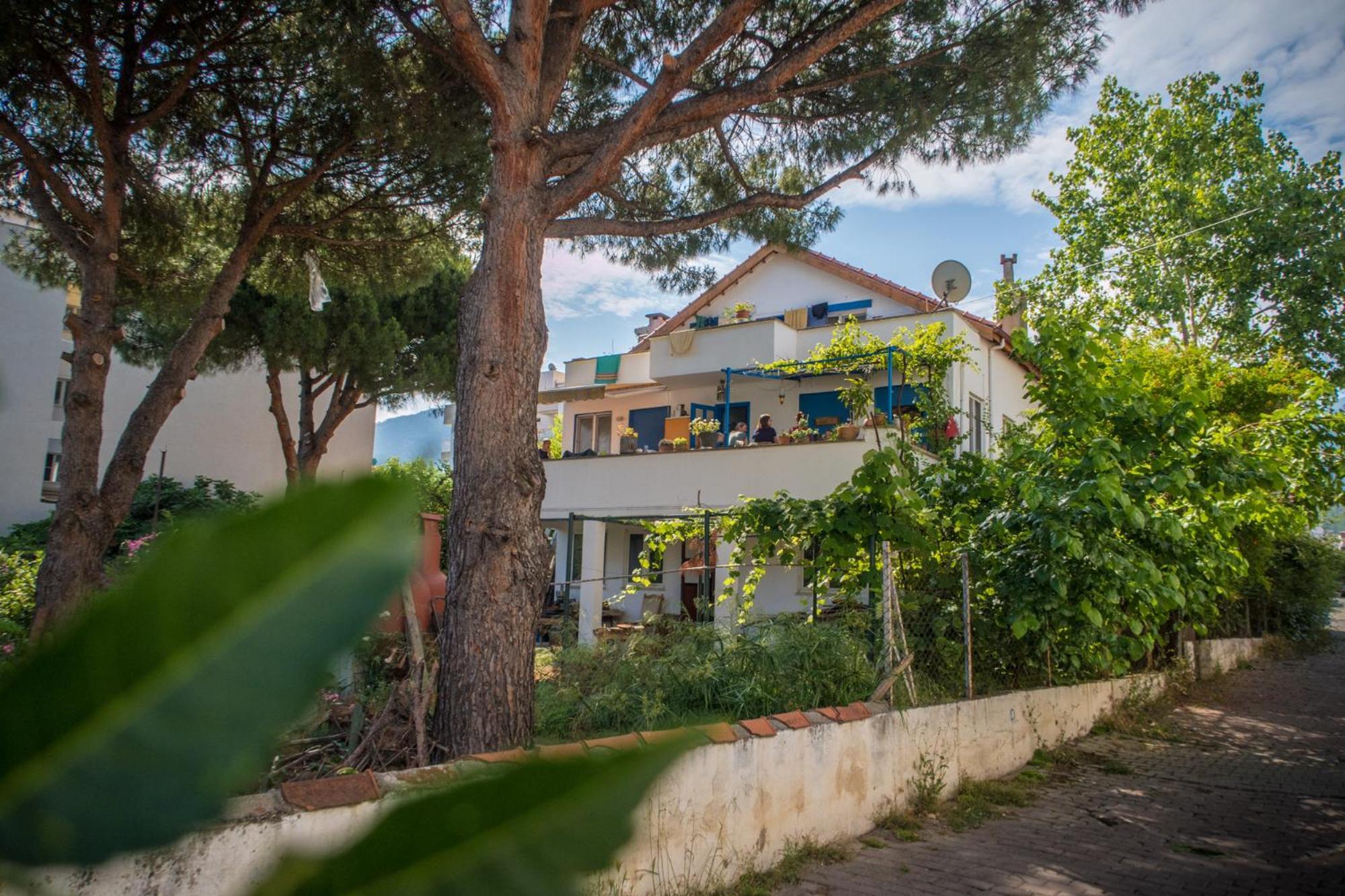 Ecer Pansiyon Kuşadası Buitenkant foto