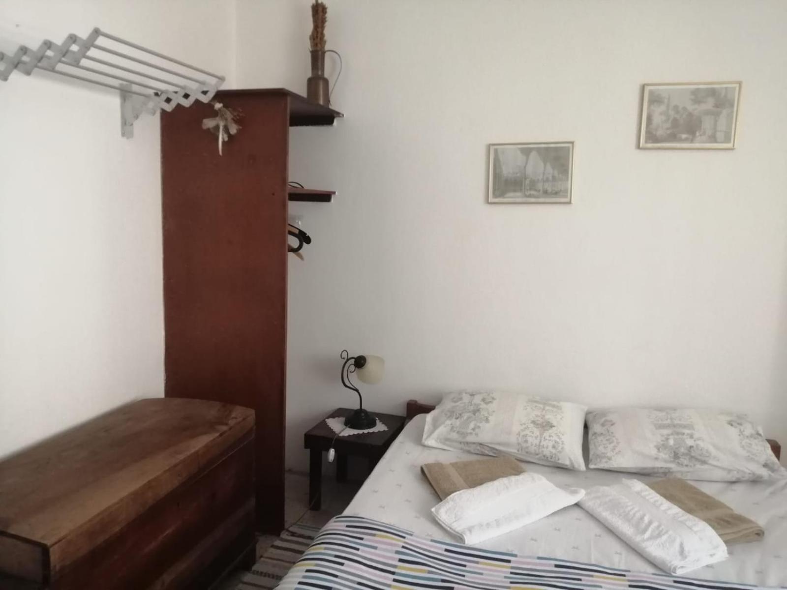 Ecer Pansiyon Kuşadası Buitenkant foto